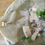 麺屋十郎兵衛 - 爆肉！濃厚煮干そば（アップ）