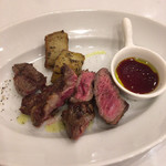 Steak＆Trattoria Carnesio - 201902ランチコースのお肉