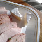 Atelier de Fromage Karuizawa Baiten - 軽井沢デリカテッセンのハムとともに　翌日の朝食