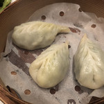 Fupao - 青菜とアボカドの蒸し餃子
