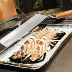 神楽坂 鉄板焼 中むら - 福岡県産玄界灘の活き大車海老