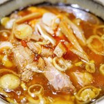 中華そば べんてん - つけ麺スープにつまみチャーシューとお通しのメンマ③