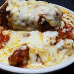 ロビン - グツグツのチーズミート＋ハンバーグ乗せ