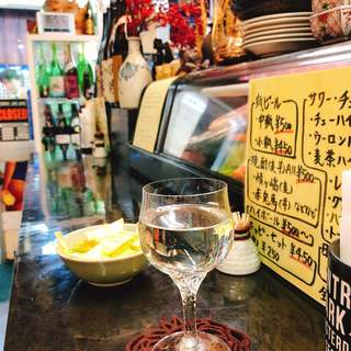 お一人様ok 銀座駅でおすすめの立ち飲み居酒屋 バーをご紹介 食べログ