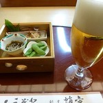 割烹 蛸壺 - 塩枝豆ともずく酢と烏賊飯