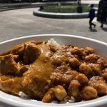 curry diningbar 笑夢 - バターチキンカリーとひよこ豆のカリー鱈出汁風味