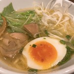 Tisanti Syou And Kositu Daining Guragara - 甲州地鶏どりの無化調 白湯ラーメン(ハーフ)