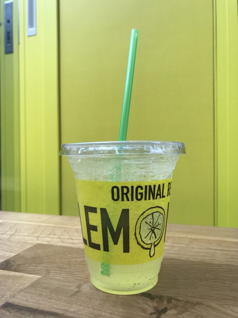 レモネード by レモニカ 原宿神宮前店 （LEMONADE by Lemonica