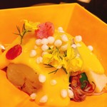 京料理 たか木 - ホタルイカと帆立と春のお野菜の黄身酢がけ(アップ)