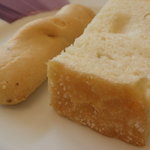 イル ギオットーネ - フォカッチャとグリッシーニ；アップ