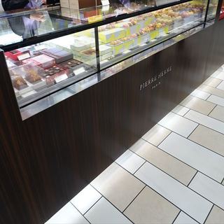 ピエール・エルメ・パリ_2