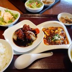 大連餃子基地 DALIAN - 彩り野菜の黒酢豚と麻婆豆腐