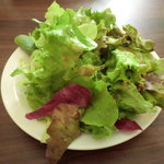 アッツケ ピッツァ - サラダ付きです