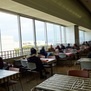 福岡市役所本庁舎 職員食堂_2