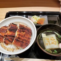 うなぎ家 しば福や - うなぎ小丼　2970円