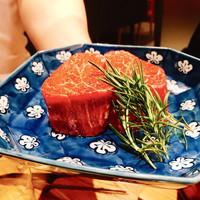 焼肉すどう 春吉 - 今日のミニじゃない『ミニステーキ』様は4度焼きの豪快な一品♡たまらん！！
