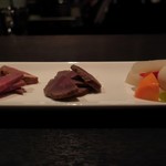 DEN - ジビエ(鹿・猪)の燻製スライス