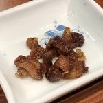 Teppanyaki Hiyori - ◆脂身はカリカリに焼かれ、塩胡椒が効いていてご飯とともに頂くと美味しい。