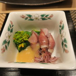 鮨 山浦 - 富山蛍烏賊　酢味噌和え、菜花