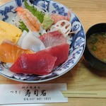 寿司岩 - 海鮮丼　￥950+税