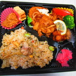 ランチ ボックス キッチン - ザンギ・炊き込みご飯弁当　５００円（税込）【２０１９年３月】