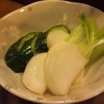 歌川寿司 - サービスの漬け物