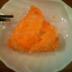 シビれるカラさの旨麺 シビカラ - マスターからサービス（ポテトをミニおにぎり型に揚げたモノ）