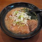 新潟進化系ラーメン　俺たち越後や - 『燕三条醤油ラーメン』 600円。