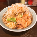 Menya Akatsuki - 【2019年02月】あかつき麺＠680円『野菜、ニンニク、カラメ』増しです。