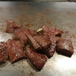 ホルモン料理専門處 利根屋 - 