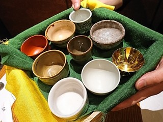 Shunsai Sakana To Sake Takumikakurega - 杯