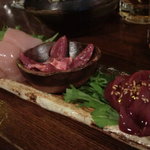 赤目 - 刺し身三点盛り！すごい！