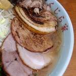 くじら家 - 炙りチャーシューが旨い