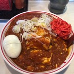蒙古タンメン中本 - 樺太丼＋ゆで玉子