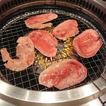 Yakiniku Kingu - タン(ポーク)