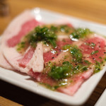 Wagyuu Yakiniku Tabehoudai Nikuyano Daidokoro - ネギ塩牛タン