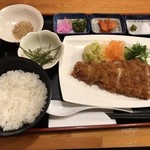 とんかつ志乃 - 