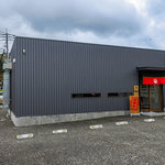 かいの - 糸島市二丈武の「かいの 糸島本店」。こんなトコロに？感アリアリの立地です。