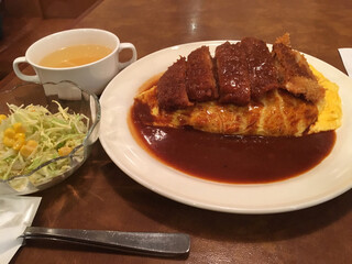 大阪のデカ盛りにチャレンジ 満腹になれるお店10選 食べログまとめ 大阪のデカ盛りにチャレンジ 満腹になれるお店10選 食べログまとめ