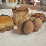 リストランテ ラ・バリック トウキョウ - お茶菓子　横から