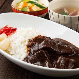 牛たん専門店が作る「本格カレー」