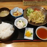 酒房　三日月食堂 - 日替定食（ごはん大盛り）