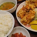 Oosaka Oushou - 得々フェア　メガ盛り定食