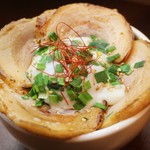 担担麺 胡 - 炙りチャーシュー丼