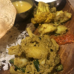 タルカリ - 野菜炒め・チャトニ・アチャール