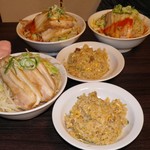 らーめんでぽっと - からしx2、豚、半チャx2