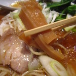 ラーメンキャロル - 自家製メンマもシャキシャキの歯応えで美味い！