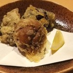 いづみ荘 - 揚げもの　　椎茸、舞茸、