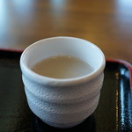 Sobano Kura Mikunian - 蕎麦湯は蕎麦粉をそのまま溶かしたタイプなので抜群にうまい