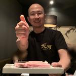 焼肉 大河 - オーナーとサーロイン